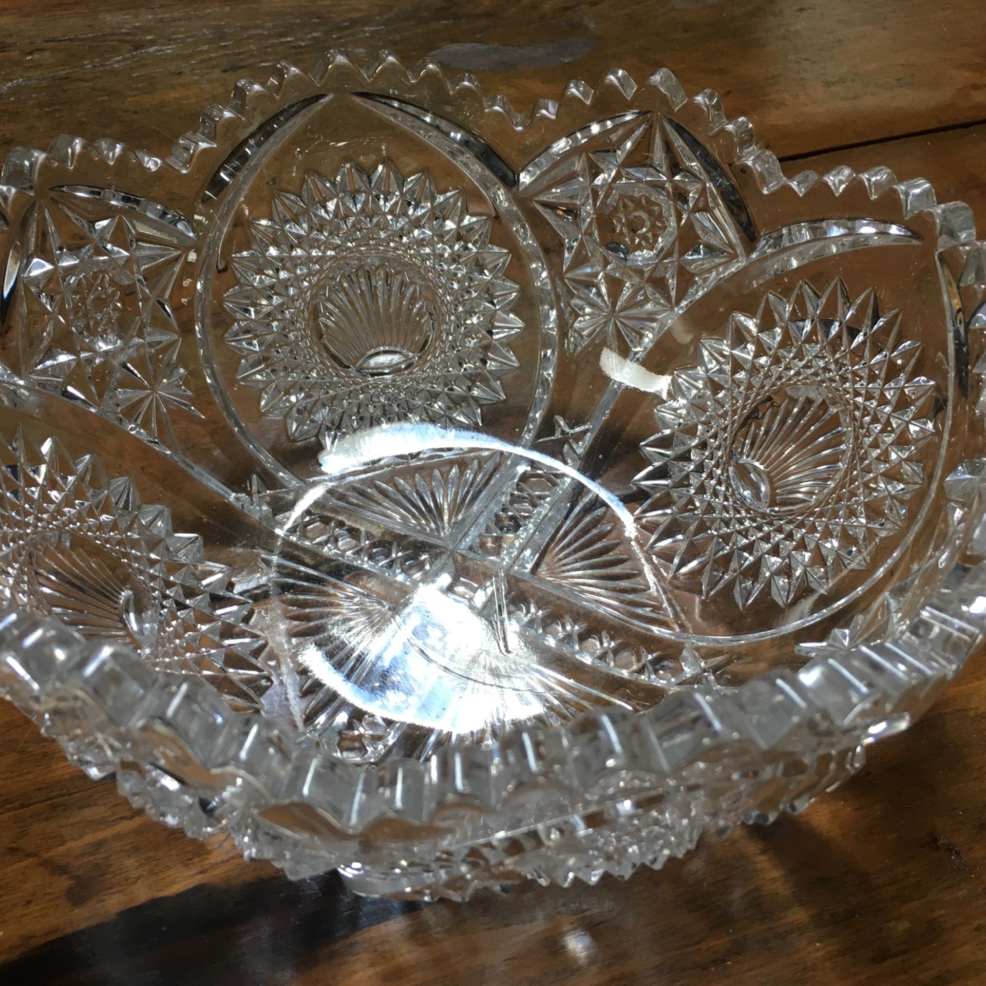 Antique American pressed Crystal Serving Bowl 8-1/2"