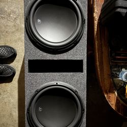  Two JL Audio 12w3v3-4 In Ported Box