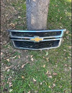 Chevrolet Tahoe Suburban Grill