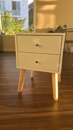 Nightstand table