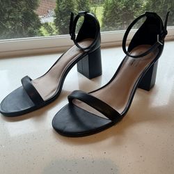 Wore Once this Easter - Stylish ankle strap platform heel in box size 7.5 In Box 