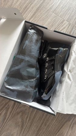 Jordan 17 patent black