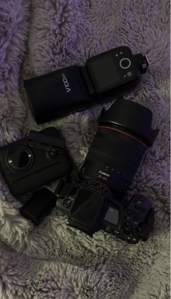 Canon R5 + 24-105 mm f4 + Godox V100 +X3 trigger + 4 baterías extras