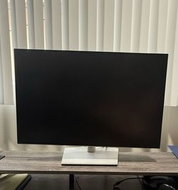 Dell Monitor used