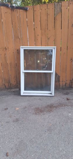Window 30x42 Doublepane-Double Hung  Obscured Glass Wood