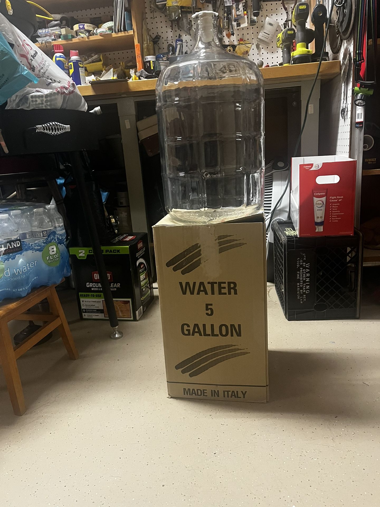 5 Gallons Glass Jars 11 Of Them $15.00