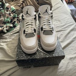 Military Black Jordan 4 size 12