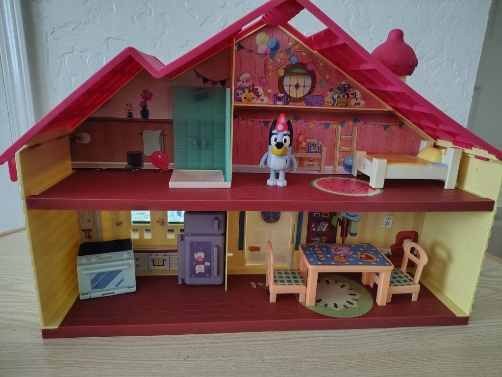 Bluey Toy House
