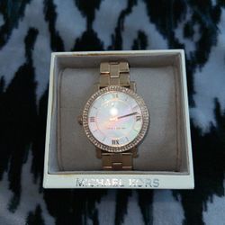 Michael Kors watch (Rose Gold)