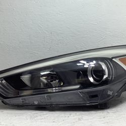 2016 2018 Hyundai Tucson left headlight (2E)