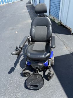 Merit Mobility Power Wheelchair