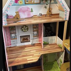 Barie Doll House 