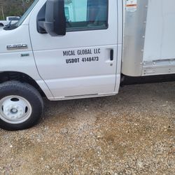 2018 FORD E350 Box Truck