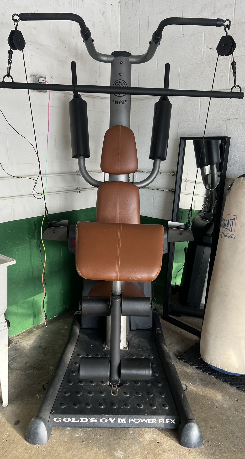 Gold’s Gym PowerFlex Workout Resistance Machine