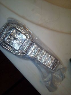 Cartice jewelry set with box