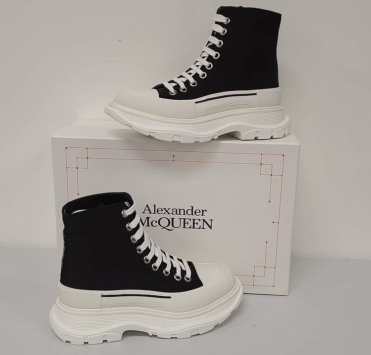 alexander mcqueen boots