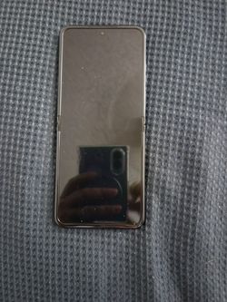Motorola 2025 Razr+ 256gb