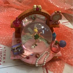 Tinker bell Perfume Snow globe