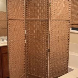 Wicker Screen