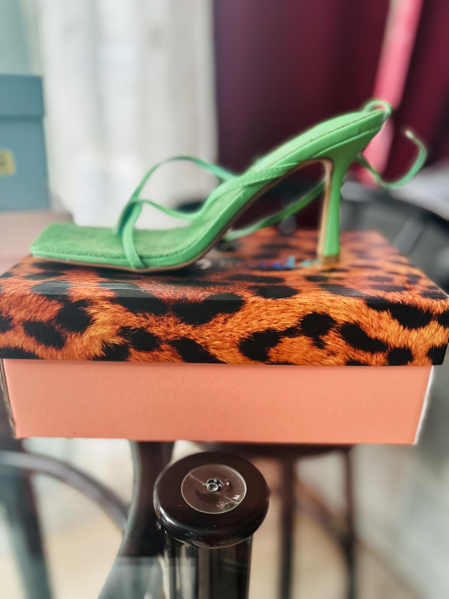 KIMMIEK SQUARE STRAP UP HEELS 