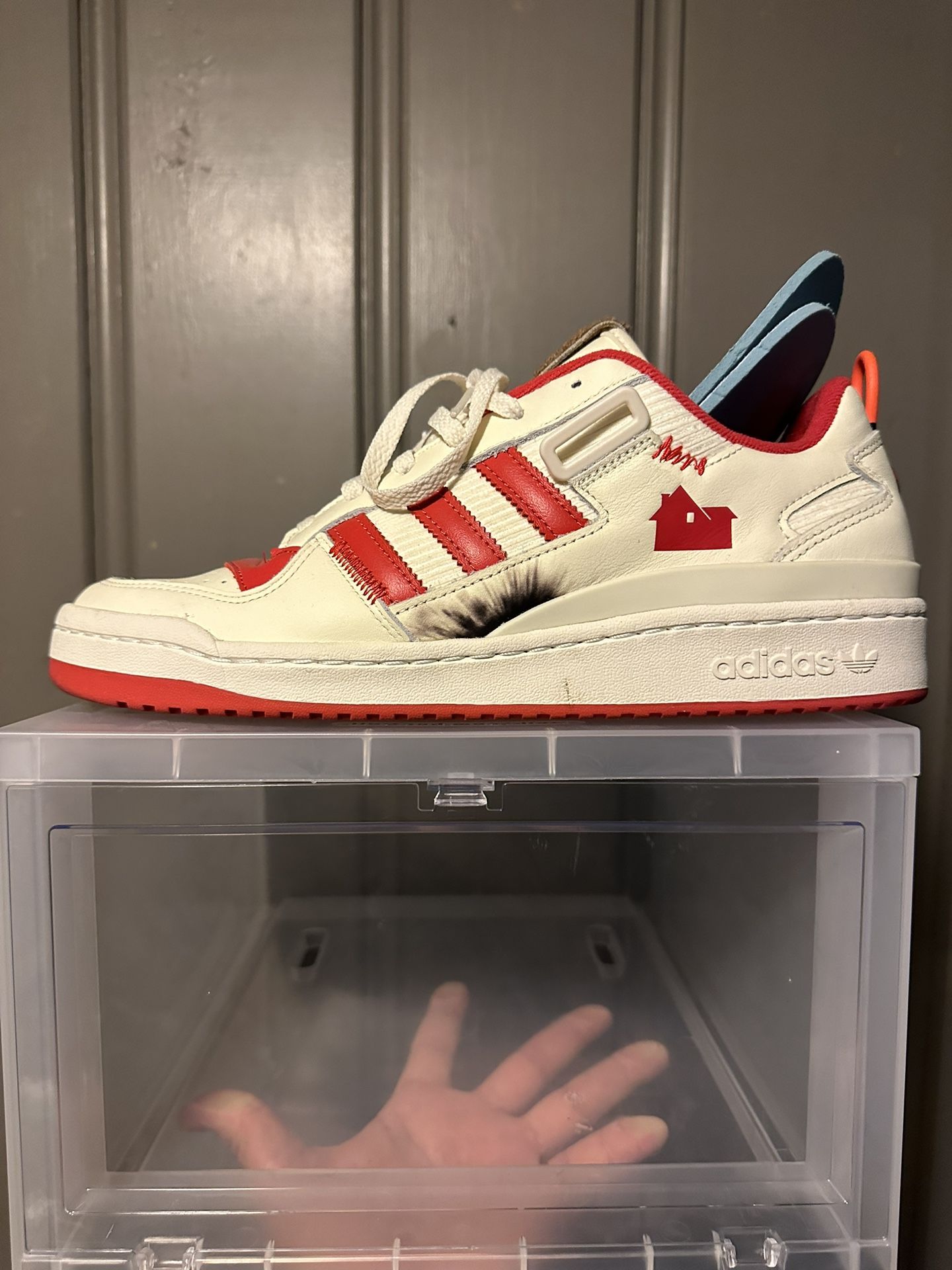 Adidas Forum Low “HOME-ALONE” size(10.5) in Mens. Worn in excellent condition. No box 📦 with extras. $55. Cash. Trades always welcome.