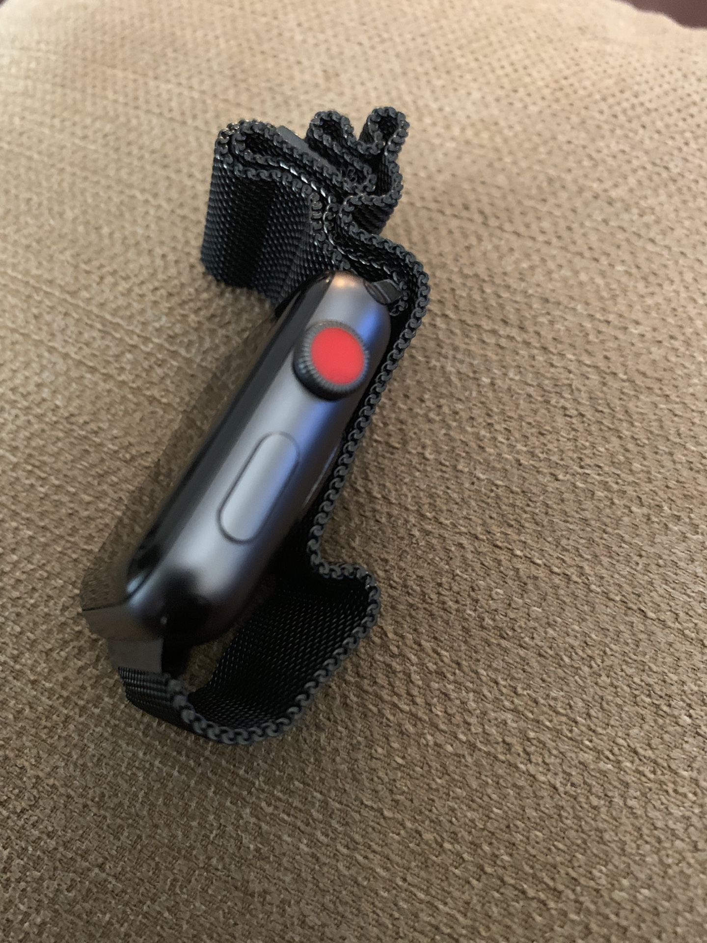 Apple Watch series 3 cellular unlocked42 mm