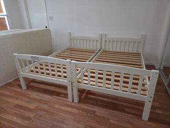White Wood Twin Bunk Bed Frame (Set of 2)