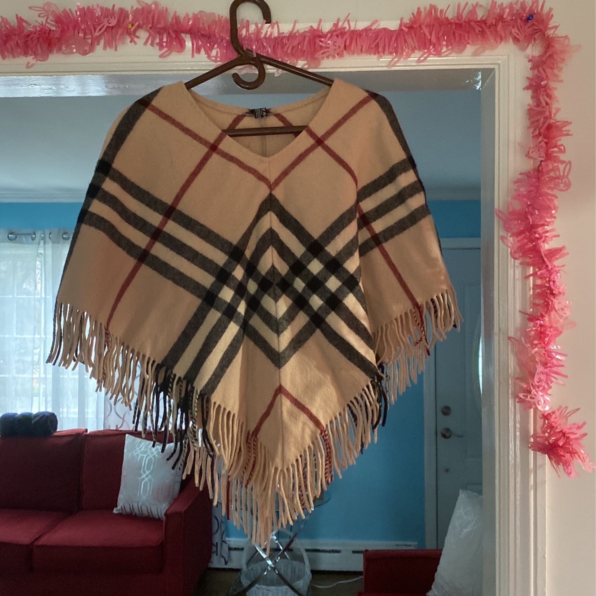 Burberry Poncho 