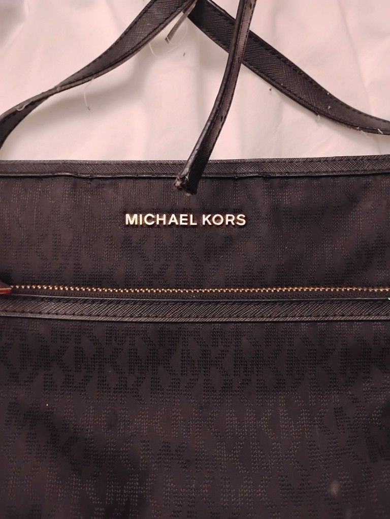 Michael Kors Crossbody