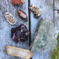 Crystal and Mineral Specimens