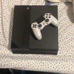 PS4