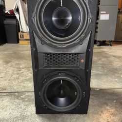 2 12in Rockford Fosgate P3 Subs and Box 