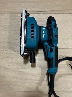 Makita finishing sander