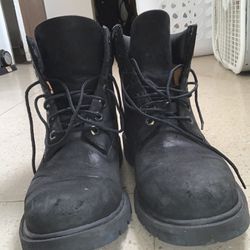 Used Men’s Timberland Boots Size 8 Black 