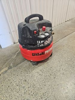Central Pneumatic 6 Gallons150 PSI Air Compressor