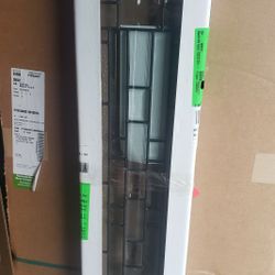 Masonite round top glass insert
Nearly New