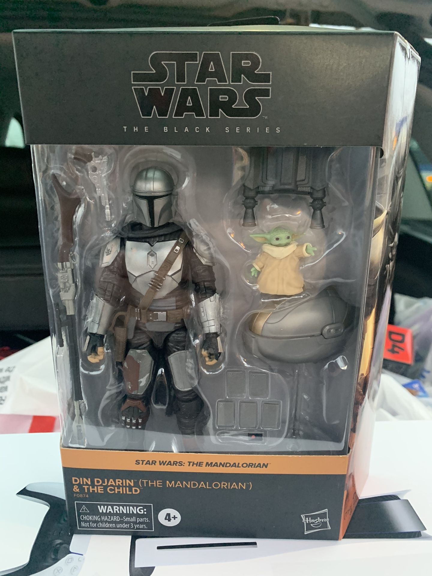 Star Wars The Black Series Din Djarin (The Mandalorian) and The Child Target Exclusive NEW