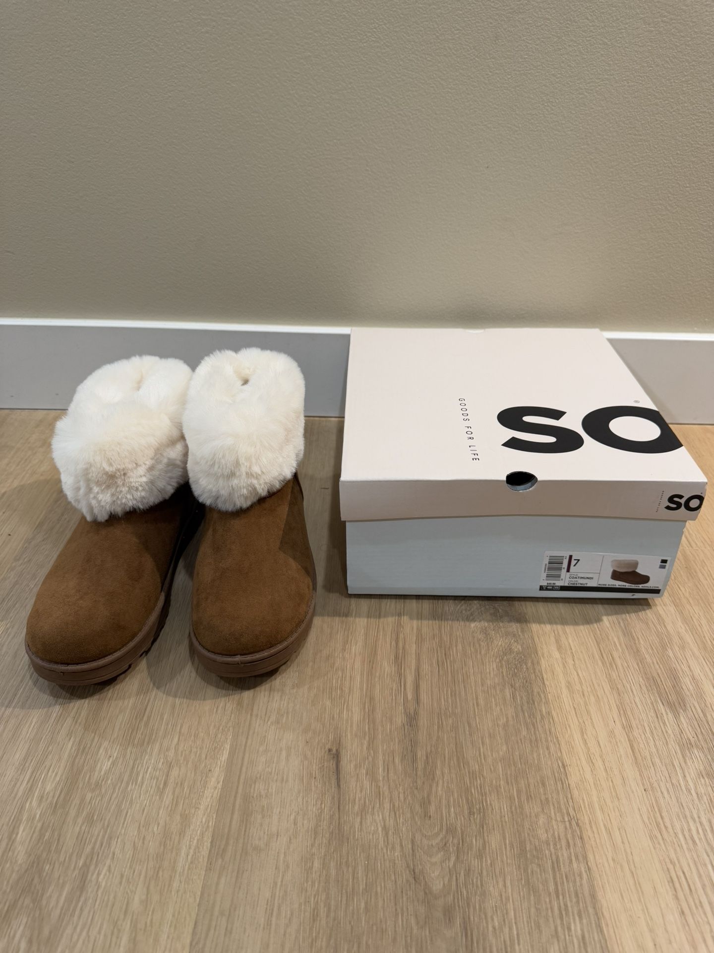 Womens SO Chestnut Faux Fur Boots Sz 7 NEW