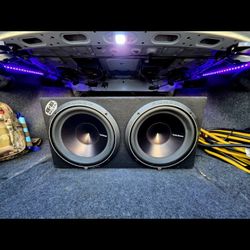 2 Rockford Fosgate P3 12" Subwoofers