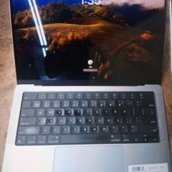 Apple MacBook Pro M2 