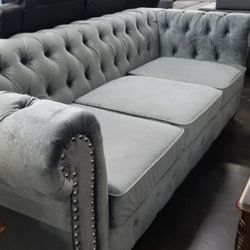 Traditional Sofa Love Chair gray velvet