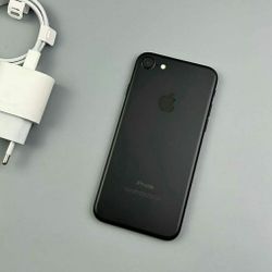 iPhone 7 32GB Unlocked 