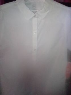 School clothes t-shirts pants shirts 6 10 to 14 size pants 16. Size each