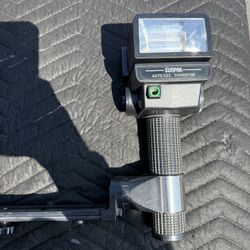 Sunpak Auto 522 Thyristor Vintage Camera Flash with Handle Grip – Tested 