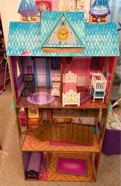 Doll house