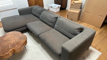 Bensen Designer Sectional Sofa w/ Chaise from Design Within Reach – Gray – Great Quality
