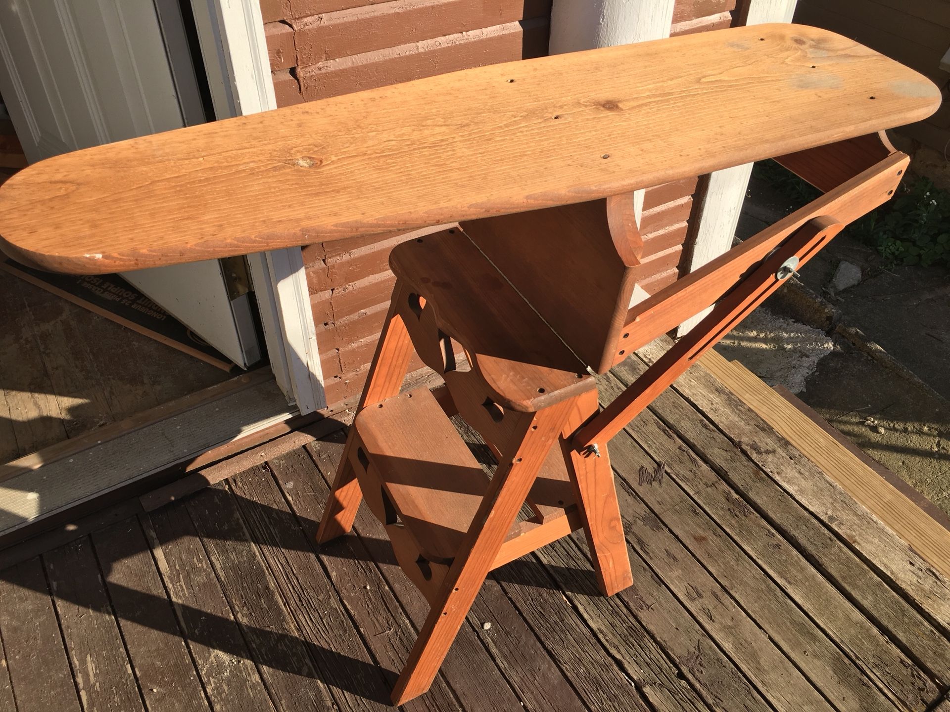 3 in 1 ironing board/chair/step stool