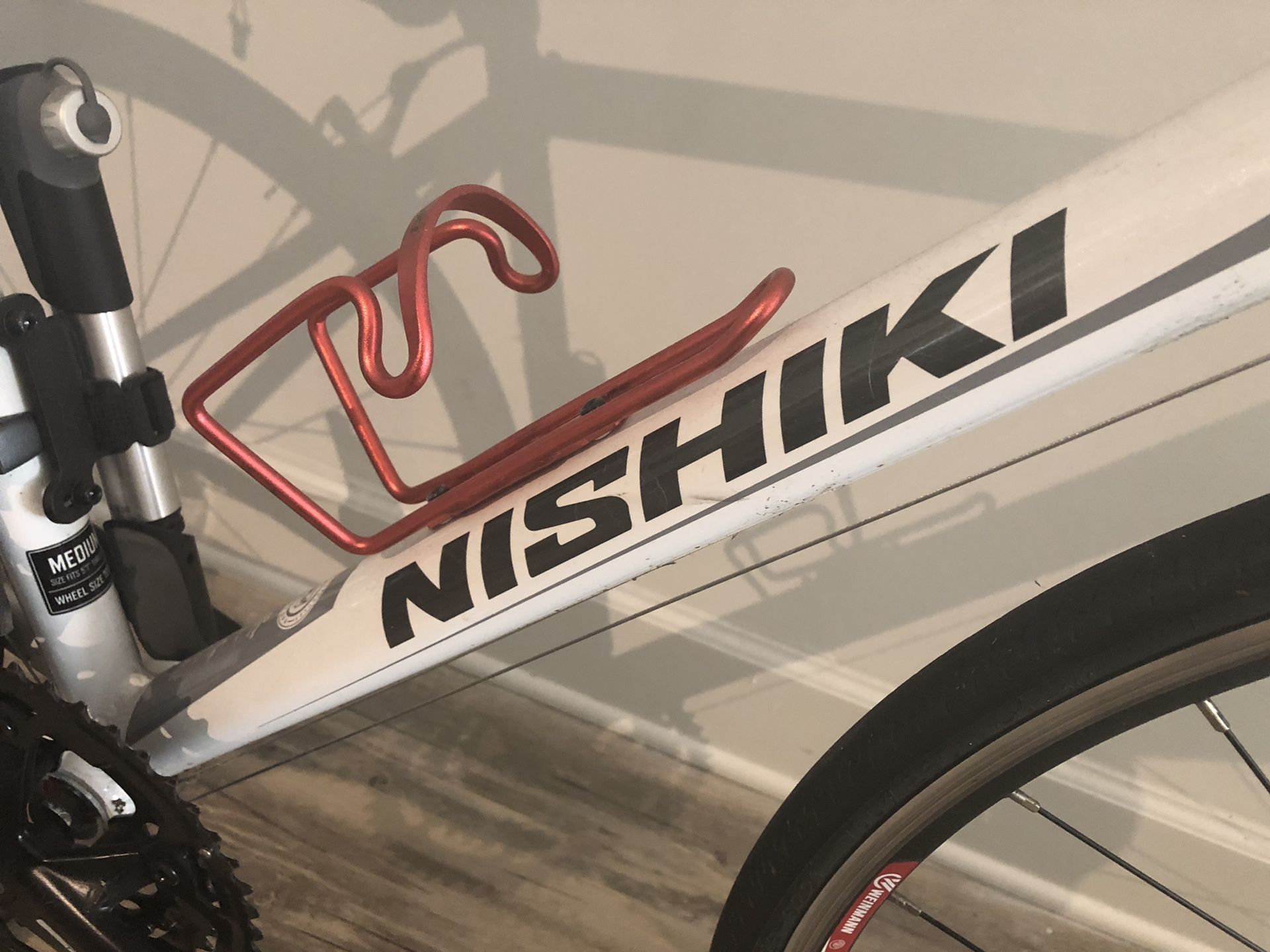nishiki men's maricopa road bike