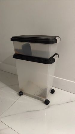 Airtight Pet Food Storage Containers with Wheels