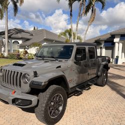 2021 Jeep Gladiator